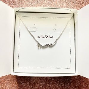 💖 NIB Stella and Dot Mama Necklace in silver 💖